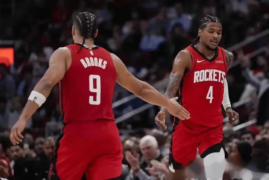 NBA季后赛雷霆击败开拓者，追平系列赛